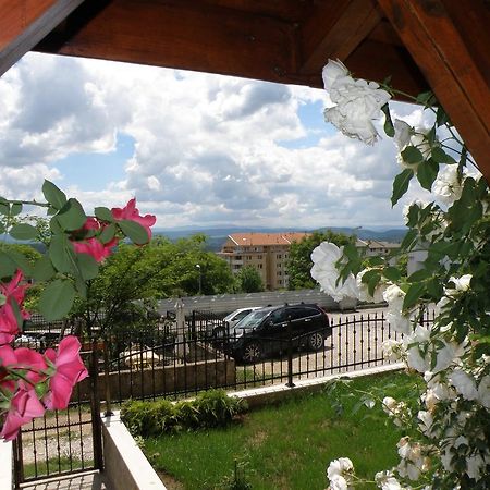 Apartments Kaloyan Veliko Tarnovo Extérieur photo
